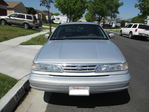 1997 cng ford crown victoria sedan 4-door 4.6l