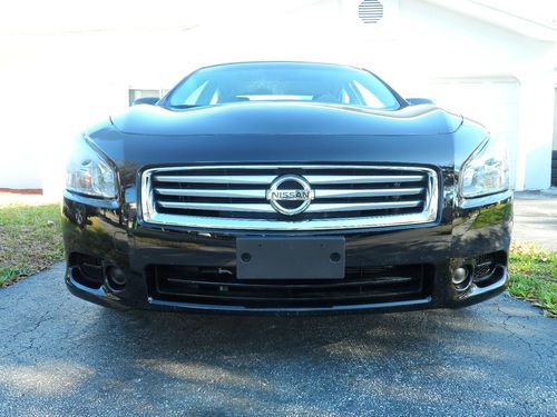 2012 nissan maxima s sedan 4-door 3.5l