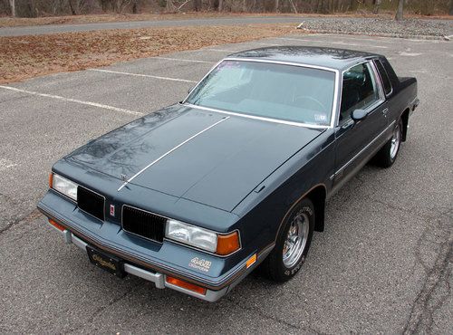 Gorgeous 20,900 actual mile 1987 442 - fully documented original collectors car!