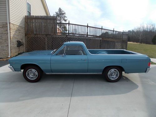 1967 el camino super nice!!