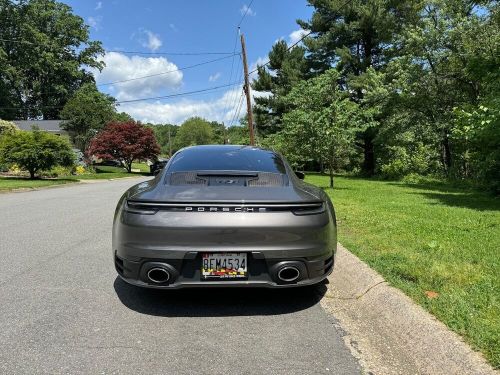 2021 porsche 911 carrera s