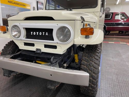 1972 Toyota FJ 40 - VINTAGE SUV - 4 WHEEL DRIVE -SEE VIDEO, US $34,900.00, image 6
