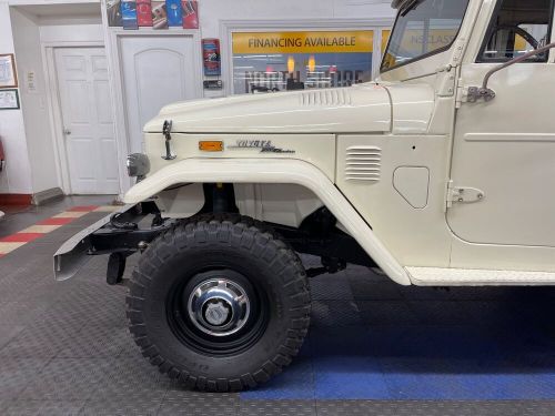 1972 Toyota FJ 40 - VINTAGE SUV - 4 WHEEL DRIVE -SEE VIDEO, US $34,900.00, image 14