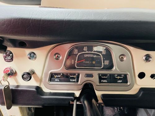 1972 Toyota FJ 40 - VINTAGE SUV - 4 WHEEL DRIVE -SEE VIDEO, US $34,900.00, image 29