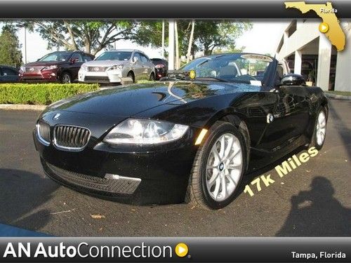Bmw z4 3.0i convertible with 17k miles