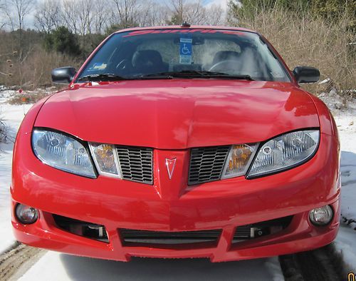 2003 red pontiac sunfire coupe automatic 15,710 miles elderly owned rare