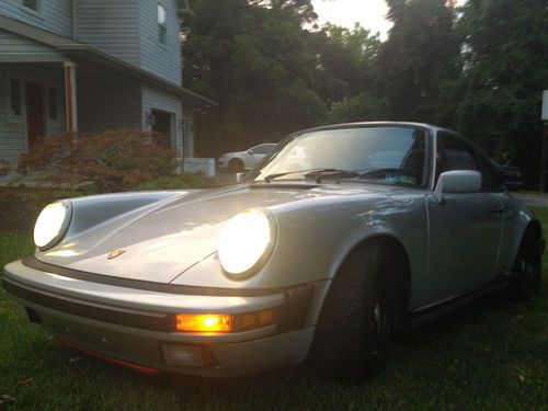 1987 porsche 911 carrera coupe 2-door 3.2l