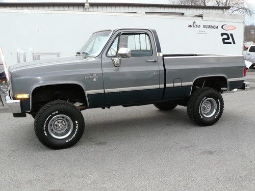 Mint 1986 chevrolet c10 with 42,992 actual miles- showroom condition in va