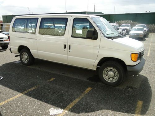 2004 ford e-series wagon e-150 xl