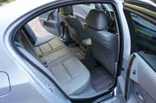 2004 BMW 545i SPORT PACKAGE AND NEW CIC NAVIGATION, image 12