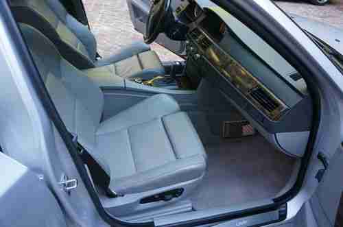 2004 BMW 545i SPORT PACKAGE AND NEW CIC NAVIGATION, image 15