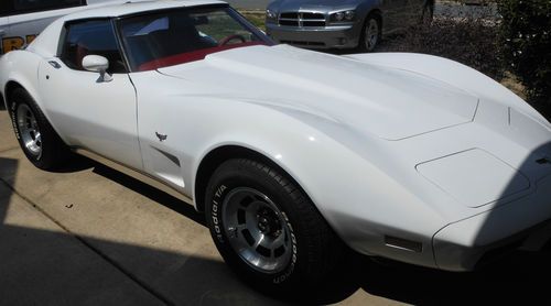 1977 chevrolet corvette