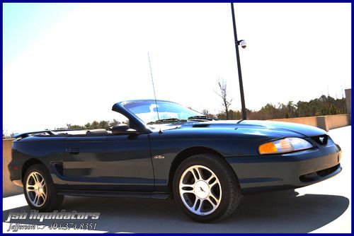 97 brand new tires cruise 94k miles convertible a/c cd airbags v8 tape lowreserv