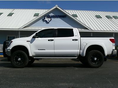 2011 tundra sr5 4x4 crewmax cd player rear backup cam bed liner custom wheels