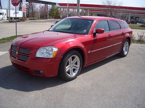 2005 dodge magnum r/t 5.7 hemi v8 loaded runs great with 71k miles