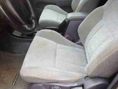1999 Toyota 4Runner SR5 Sport Utility 4-Door 3.4L, image 9