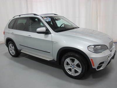 2011 bmw x5 xdrive 35d * diesel engine * loaded and super clean* low reserve!