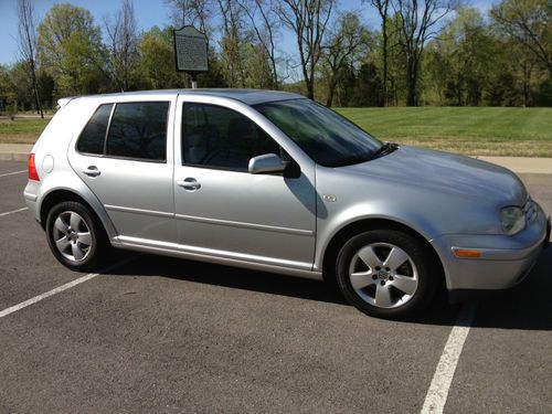 2006 volkswagen golf gls tdi hatchback 4-door 1.9l. low miles!!