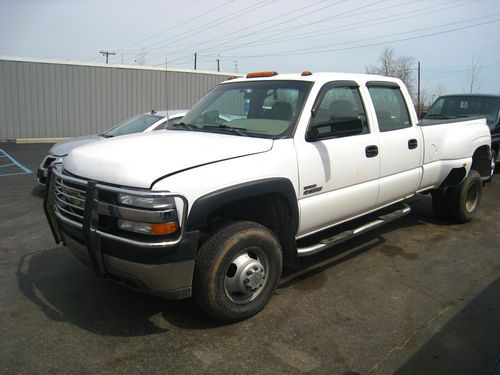 2002 chevy silverado 3500 crew cab duramax 6.6l diesel dually 4x4 repairable