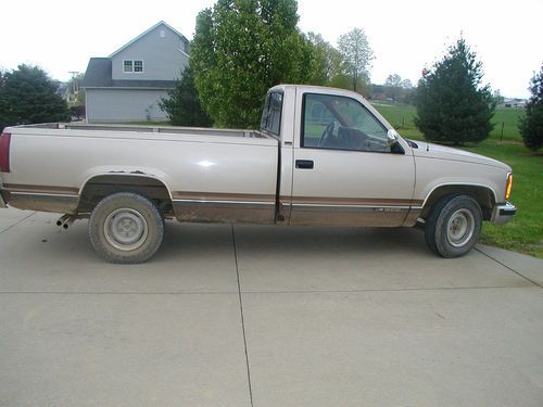 1989 gmc sierra 1500 pickup truck 4 x 2 only 136k miles