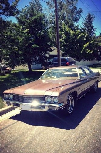 1971 buick lesabre custom sedan 4-door 5.7l