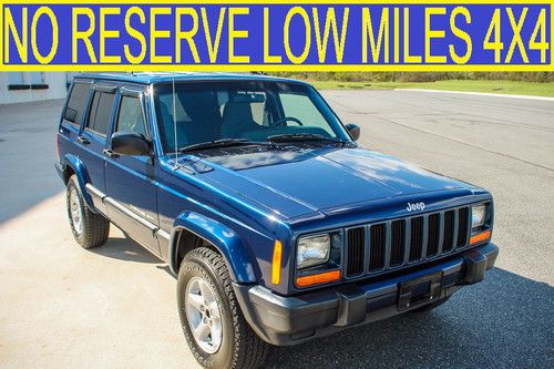 No reserve 108k miles rust free 4x4 must see 4.0l sport 01 grand classic limited