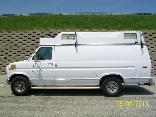 1991 ford e350 extended van former ambulance