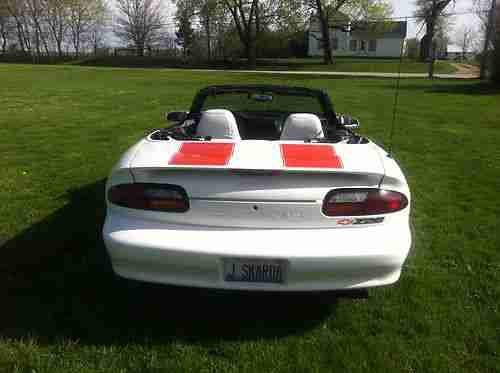 1997 Chevrolet Camaro Z28 30th Anniversary Edition Brickyard 400 Pace Car, image 5