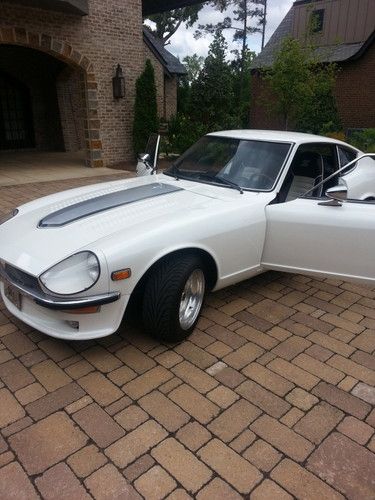 1971 datsun 240z bolt off restoration!