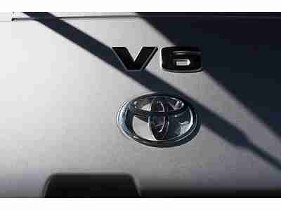 2012 Toyota Avalon Black on Black Leather LOW MILES Backup Camera NO RESERVE !!!, image 13