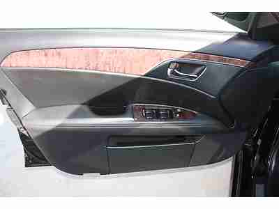 2012 Toyota Avalon Black on Black Leather LOW MILES Backup Camera NO RESERVE !!!, image 16