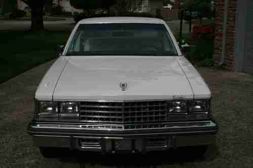 1976 Cadillac Seville, image 4