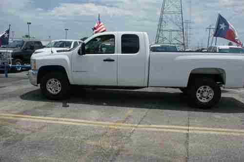 2008 Chevrolet Silverado 2500 HD 4X4 4WD WT Extended Cab Pickup 4-Door 6.0L, image 2