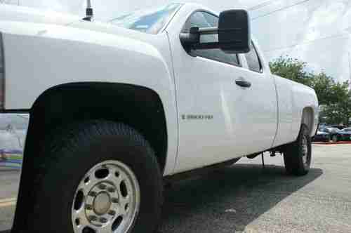 2008 Chevrolet Silverado 2500 HD 4X4 4WD WT Extended Cab Pickup 4-Door 6.0L, image 17
