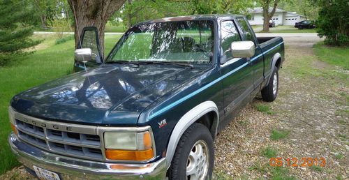 1994 dodge dakota base standard cab pickup 2-door 3.9l