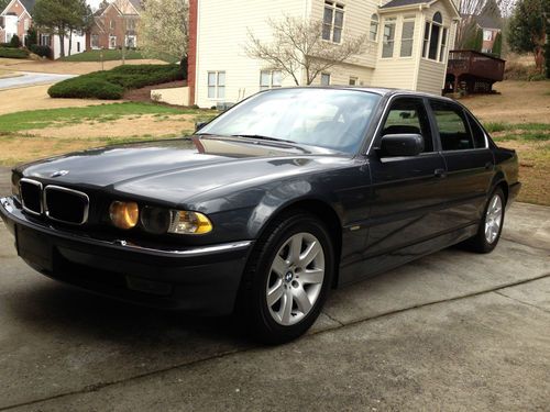 2001 bmw 740il base sedan 4-door 4.4l