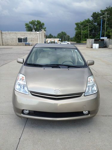 2005 toyota prius base hatchback 4-door 1.5l