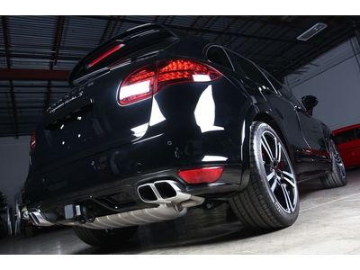 550 Horsepower..Black/Red Interior..Sport Design Pkg..Burmester..Can EXPORT!, US $164,695.00, image 6