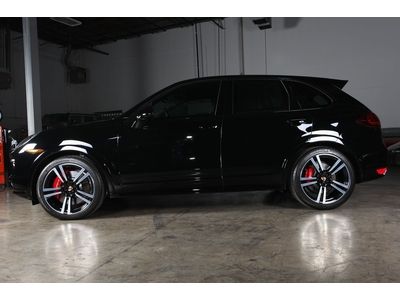 550 Horsepower..Black/Red Interior..Sport Design Pkg..Burmester..Can EXPORT!, US $164,695.00, image 11