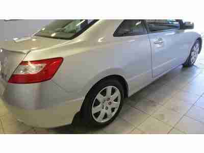 LX Manual Coupe 1.8L CD Front Wheel Drive Tires - Front Performance Wheel Covers, image 12