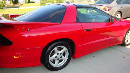 1995 pontiac firebird trans am coupe 2-door 5.7l