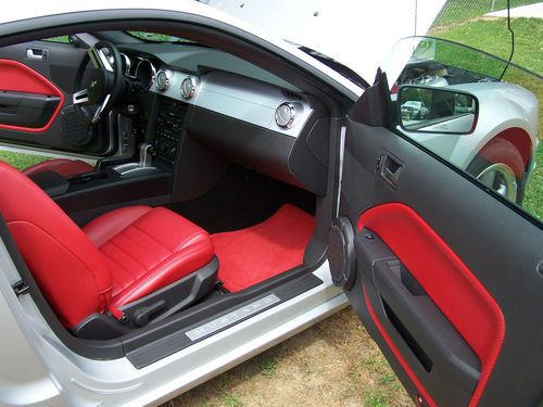 2006 Ford Mustang GT Coupe 2-Door 4.6L, image 11