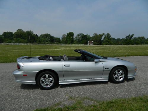 1999 Camaro Convertible Z28 5.7L V8 Silver w/ Black Stripes NO RESERVE Indiana, US $8,500.00, image 2
