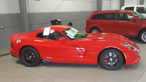 2013 srt viper gts coupe