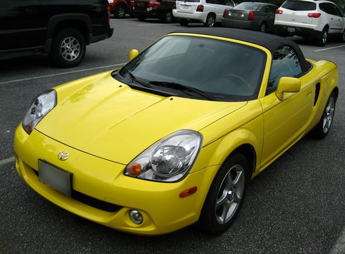 2003 toyota mr2 spyder convertible 2-door 1.8l sequential manual w/turbo charger