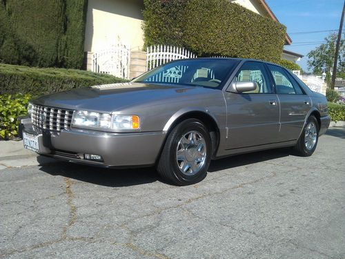 1995 cadillac seville sts sedan 4-door 4.6l