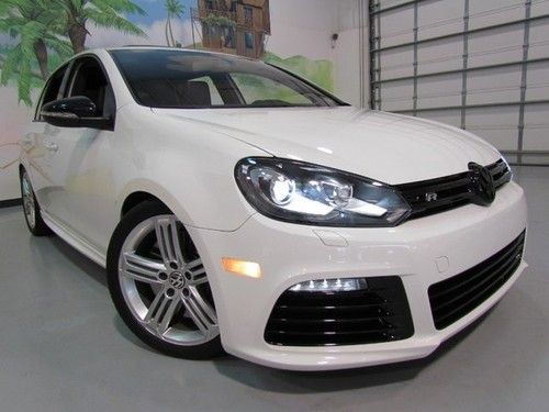 2012 vw golf-r,white,5000 made only,navi,leather,sunroof,rare to find!