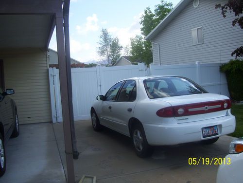 2003 chevrolet cavalier base sedan 4-door 2.2l