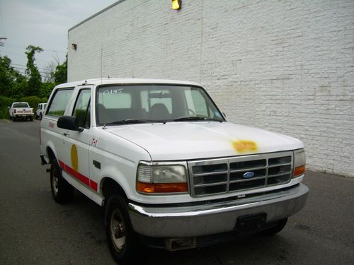 94 ford bronco, 5.8l v8, 4x4, only 82k miles, cold ac, former fire dept vehicle