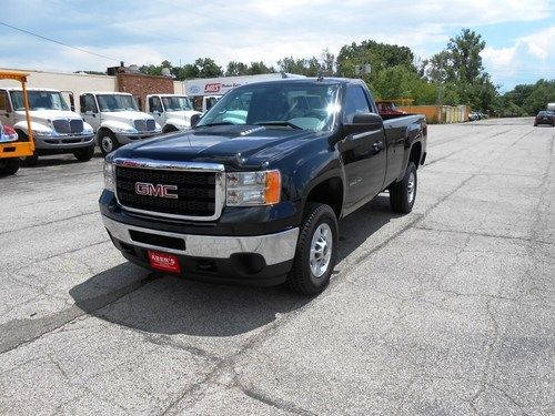 2013 gmc 2500hd 4x4 regular cab pickup 6.0l sfi gas 6speed auto low miles nice!